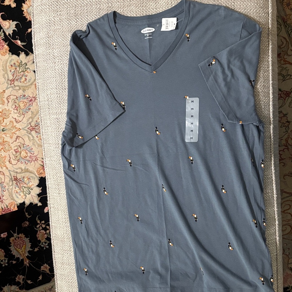 Old Navy Women's Gray V-Neck Tee with Embroidery